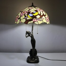 16-tolline Tiffany lamp...