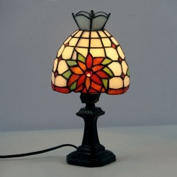 Väike Tiffany lamp...